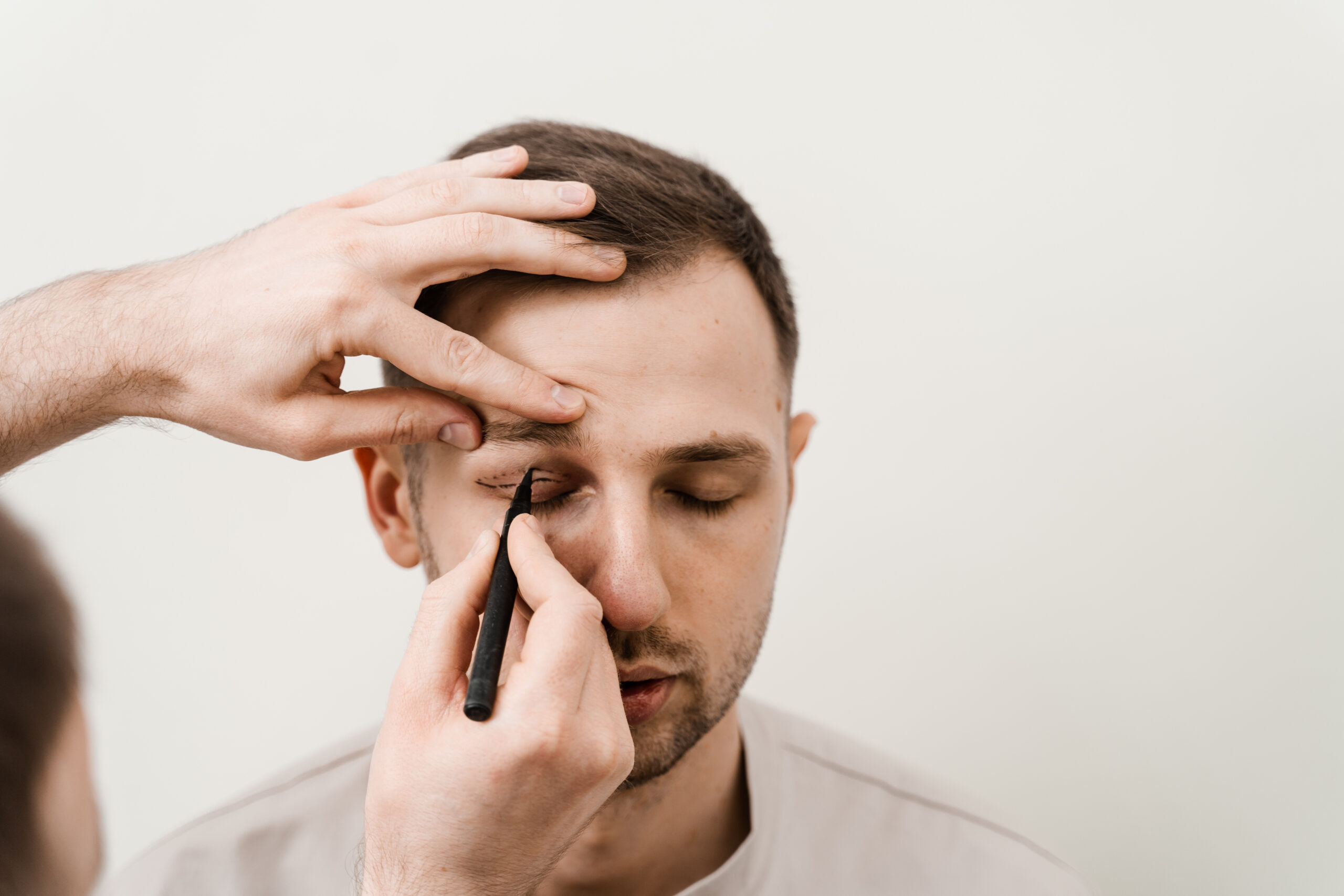 Eyelid Lift Surgery for Improved Vision and Aesthetic Enhancement